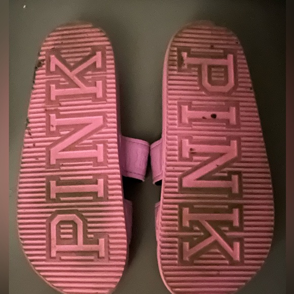 Comfty vs slides - Picture 1 of 2